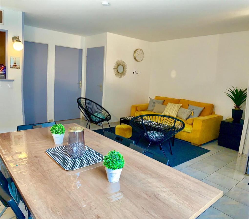 Appartement Eco 6 Personnes マニー＝ル＝オングル エクステリア 写真