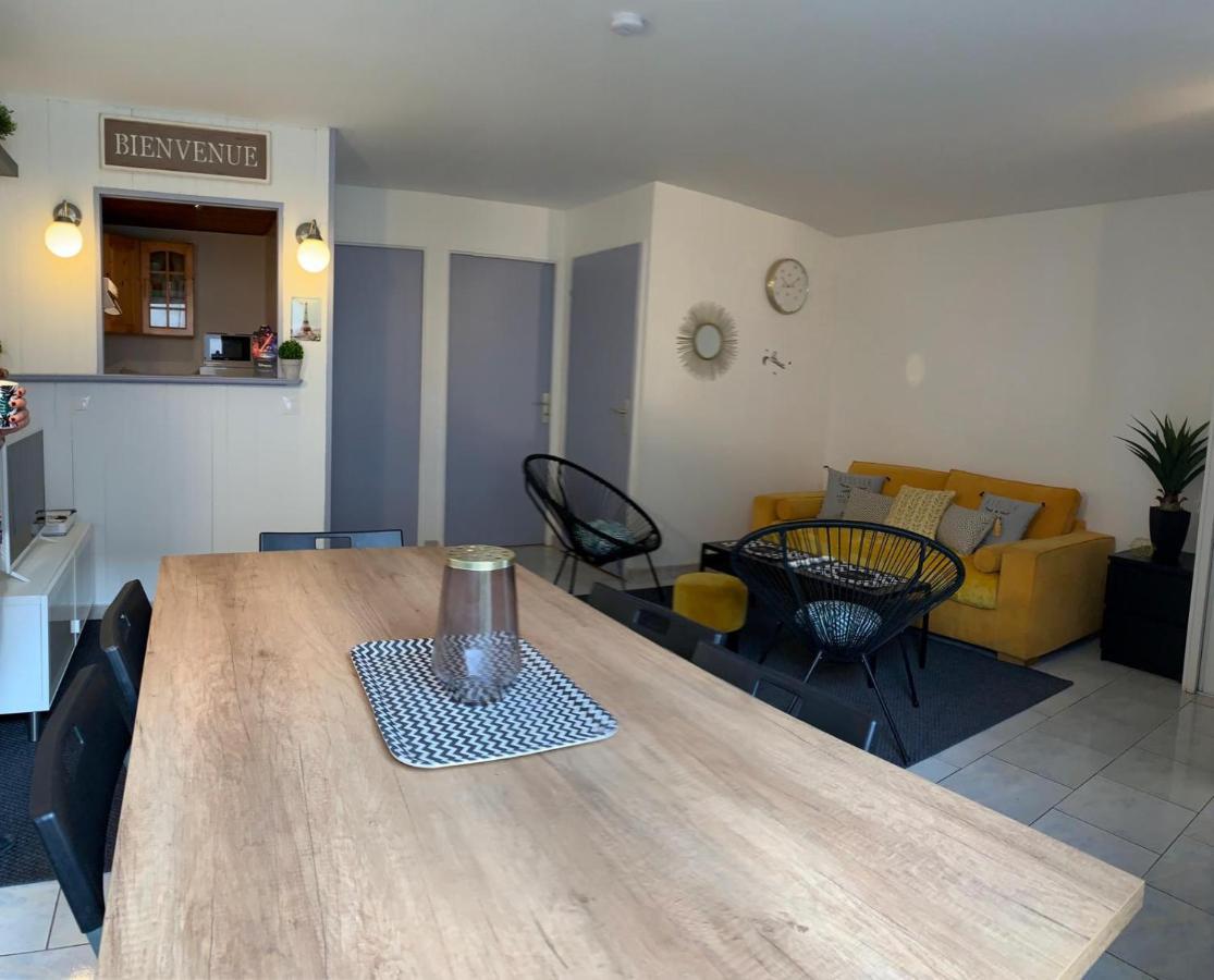Appartement Eco 6 Personnes マニー＝ル＝オングル エクステリア 写真