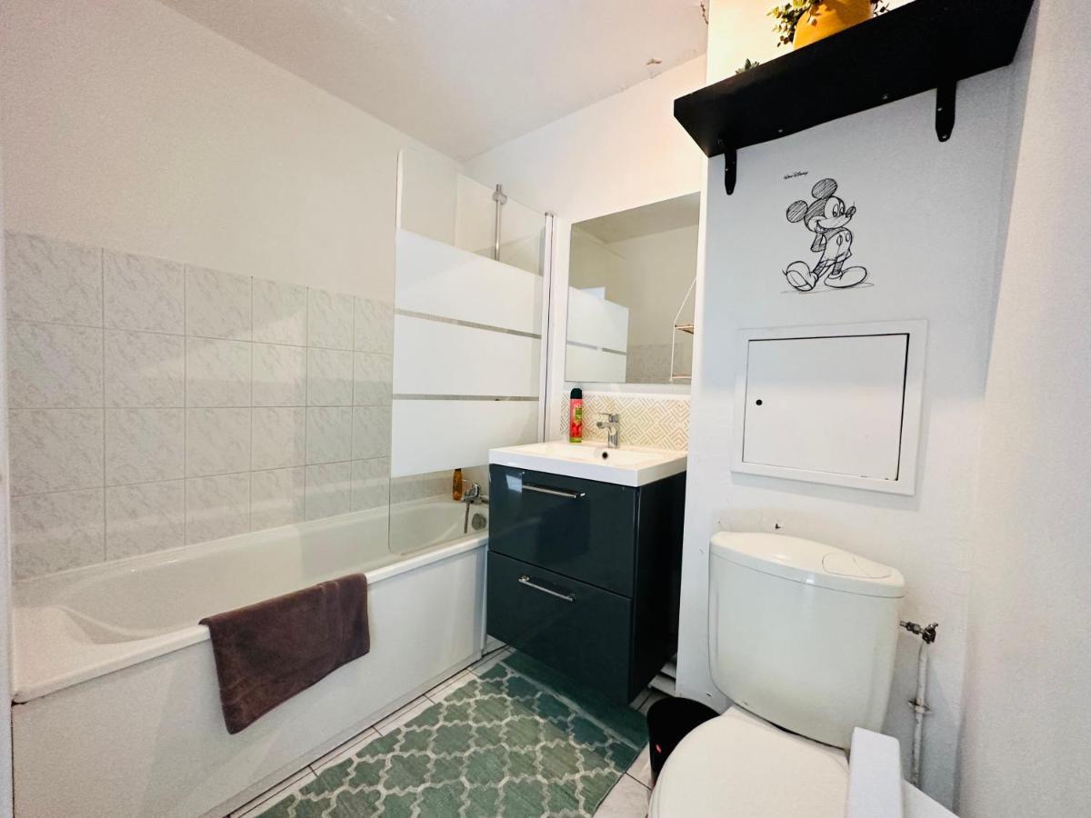 Appartement Eco 6 Personnes マニー＝ル＝オングル エクステリア 写真
